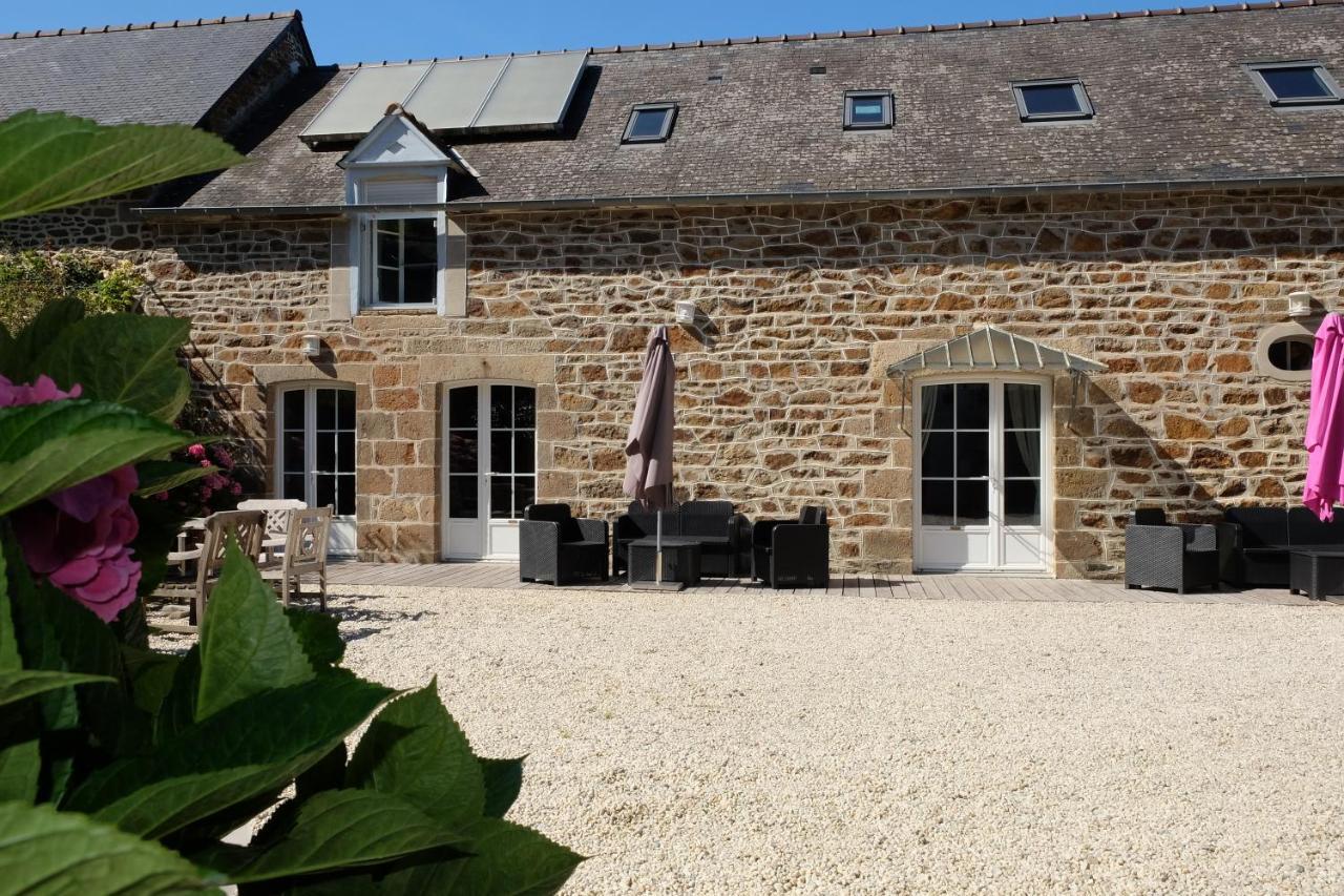 Le Logis De Mordreuc Lejlighed Pleudihen-sur-Rance Eksteriør billede